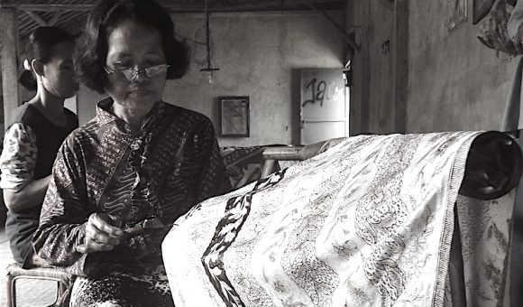 Batik process batik tulis