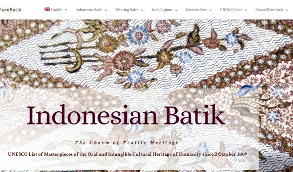 Screenshot of iWareBatik website homepage